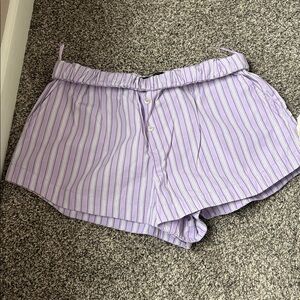 Zara Turn-Up Waist Mini Shorts Purple Size Small